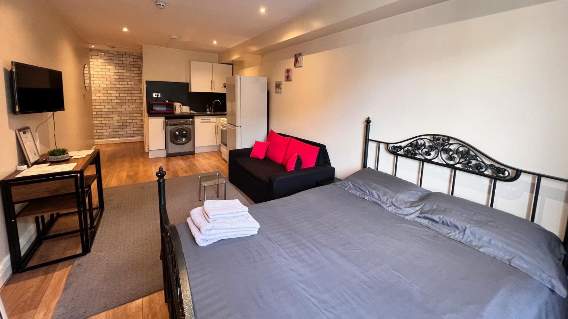 Cosy - Finchley Road Londres